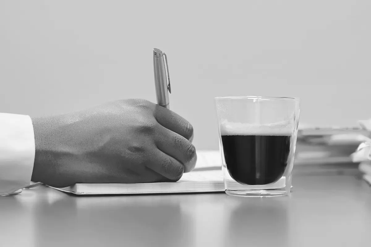 12 Common Mistakes New Short Story Writers Make (and How to Fix Them)