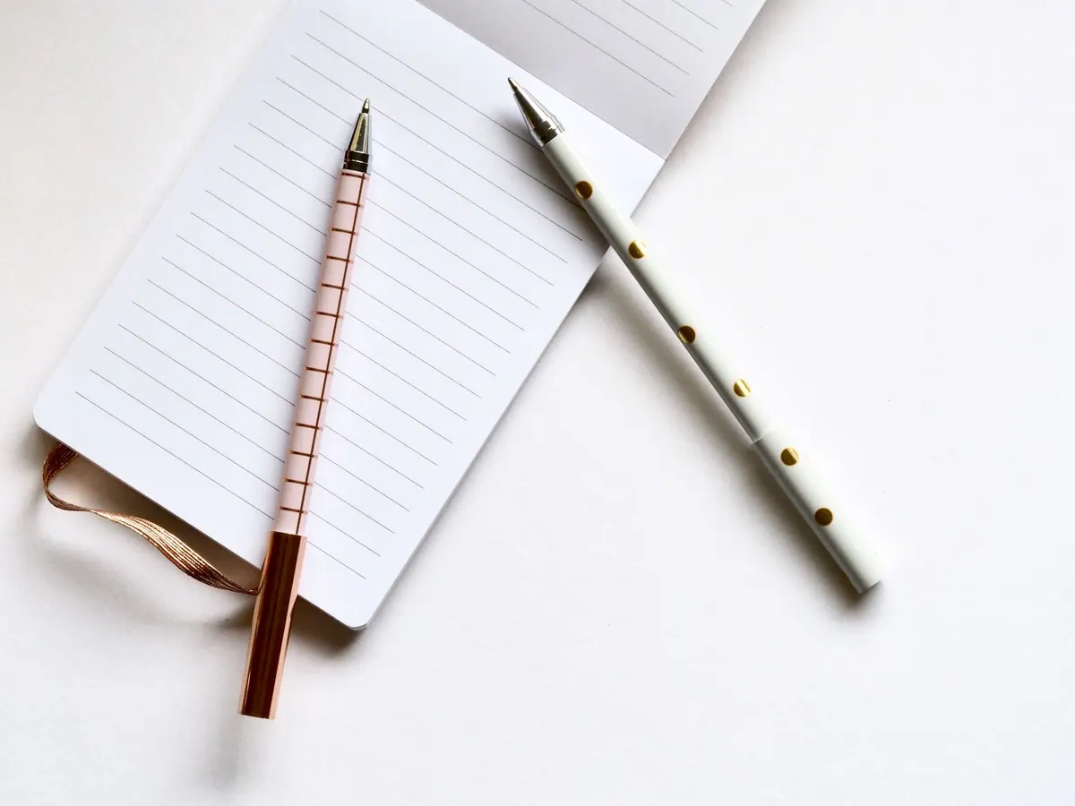 How to Write a Short Story Opening That Hooks Readers in the First Paragraph